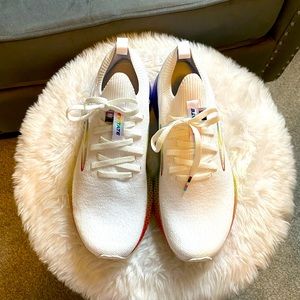 NWOB Brooks Running Pride Levitate Stealthfit 5